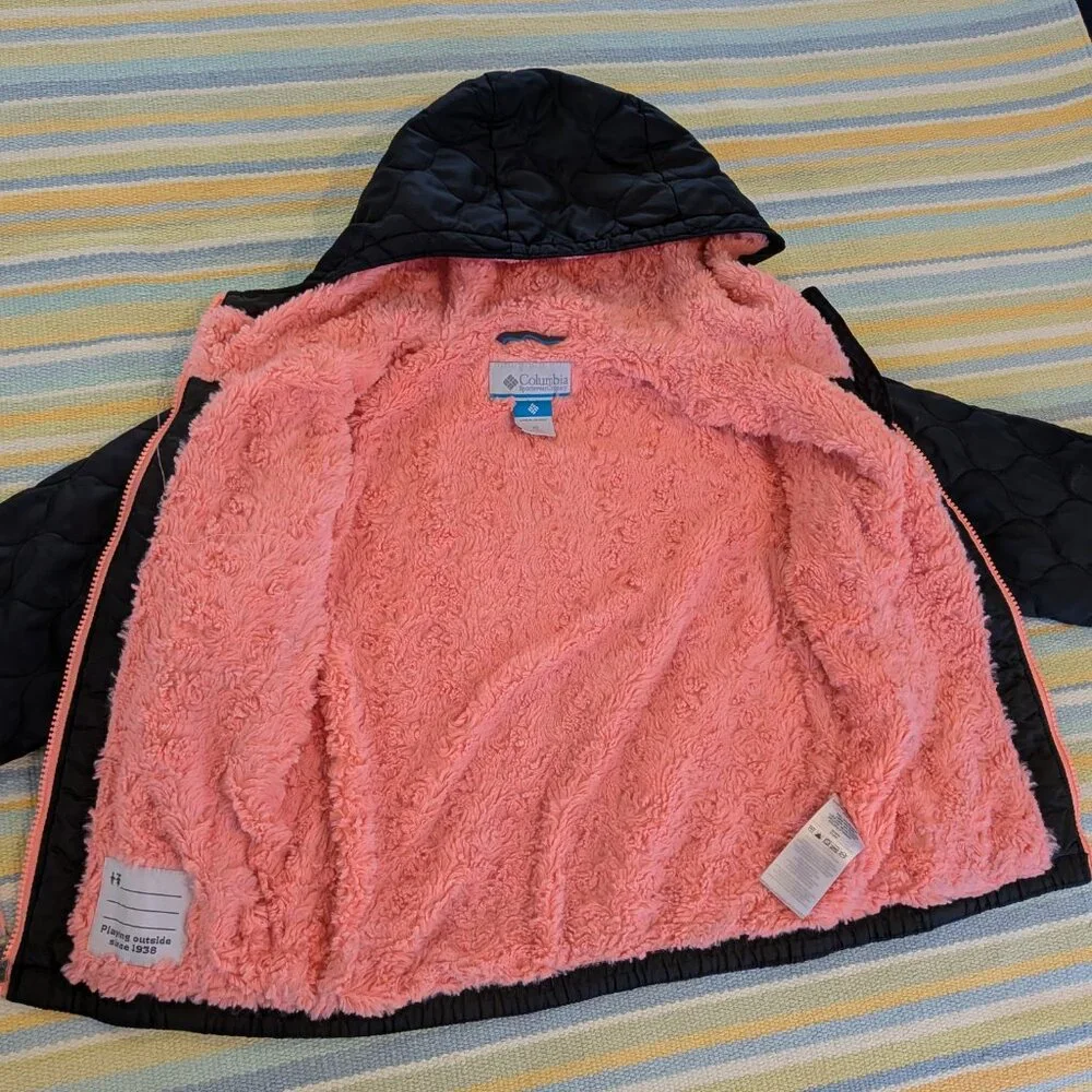 ⭐ Columbia Black quilted coat with fuzzy pink lining size XS 6-6x